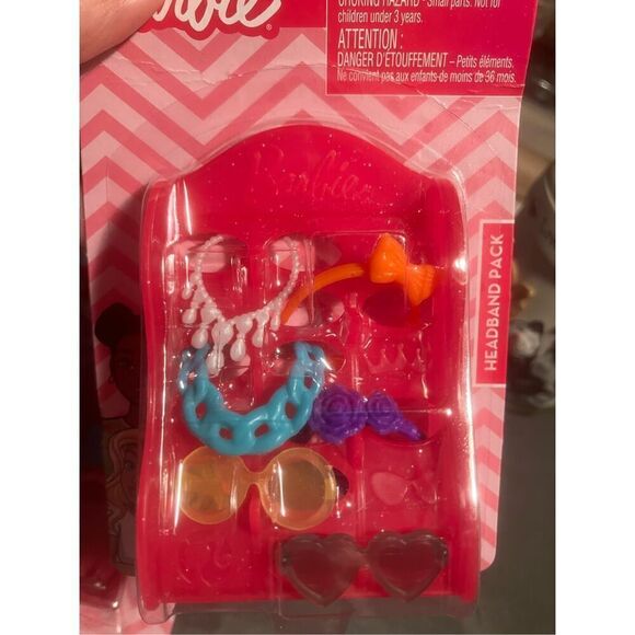Barbie Accessory Bundle New - Picture 4 of 6